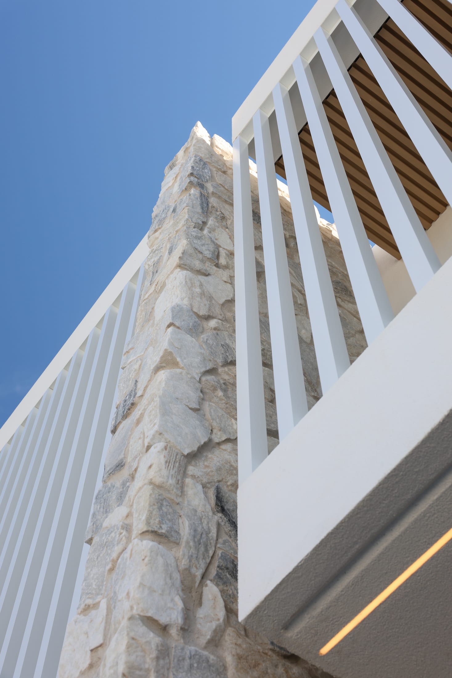 Abbotsford residence white batten screens — photo 1