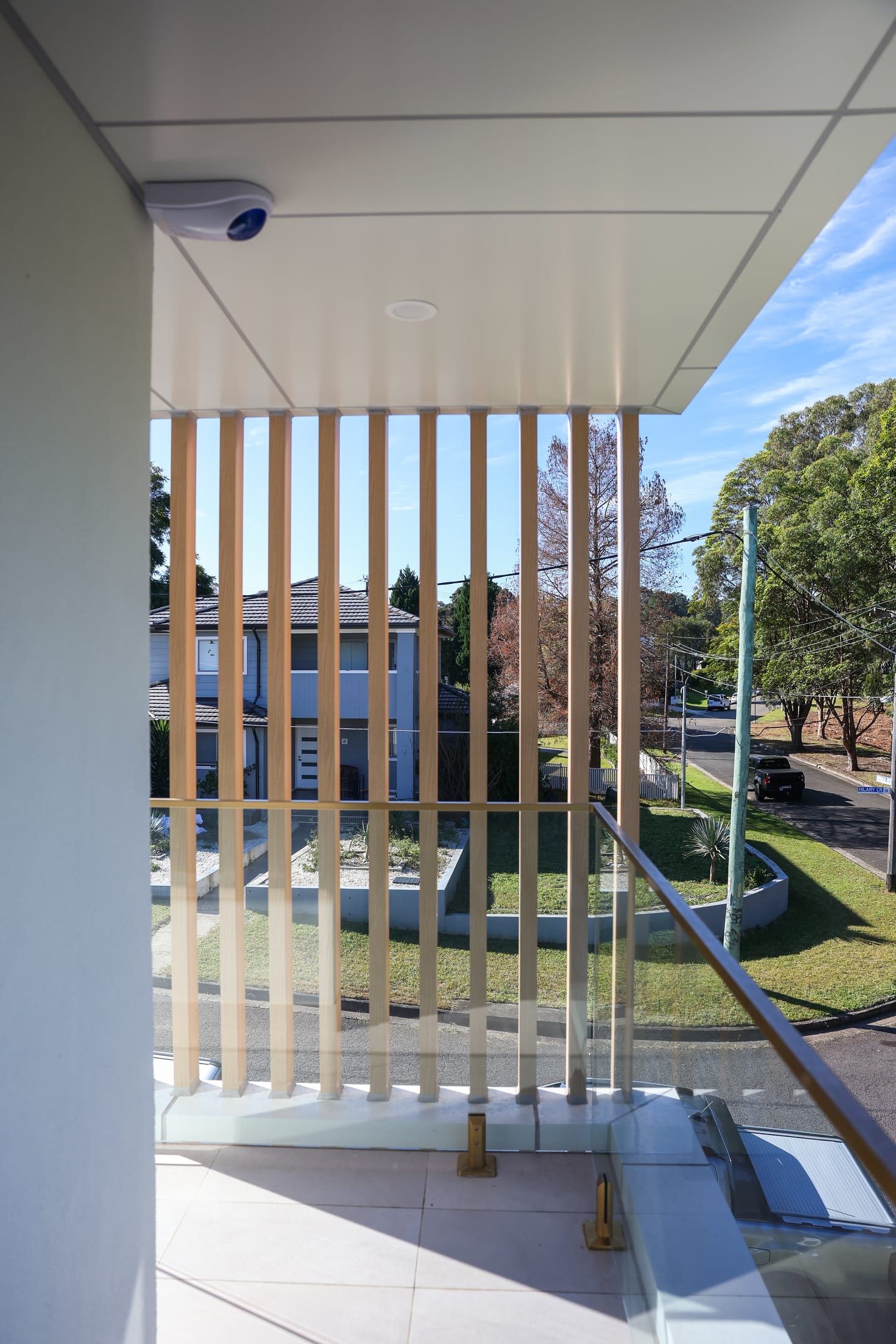 Rydalmere residence timber-look battens — photo 7